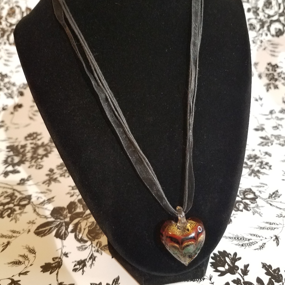 Class heart ribbon necklace jr5
